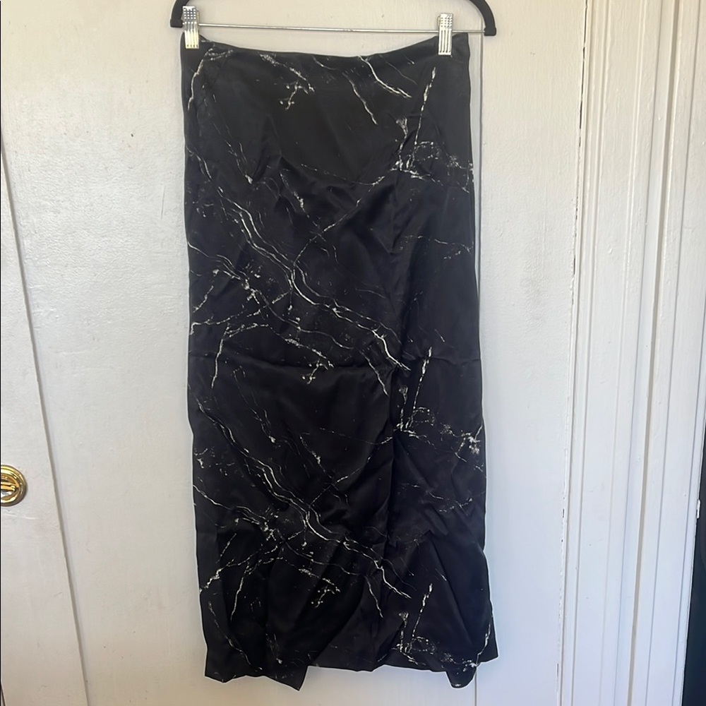 3/$25 Zara Black and White Asymmetrical Satin Marble Print Skirt